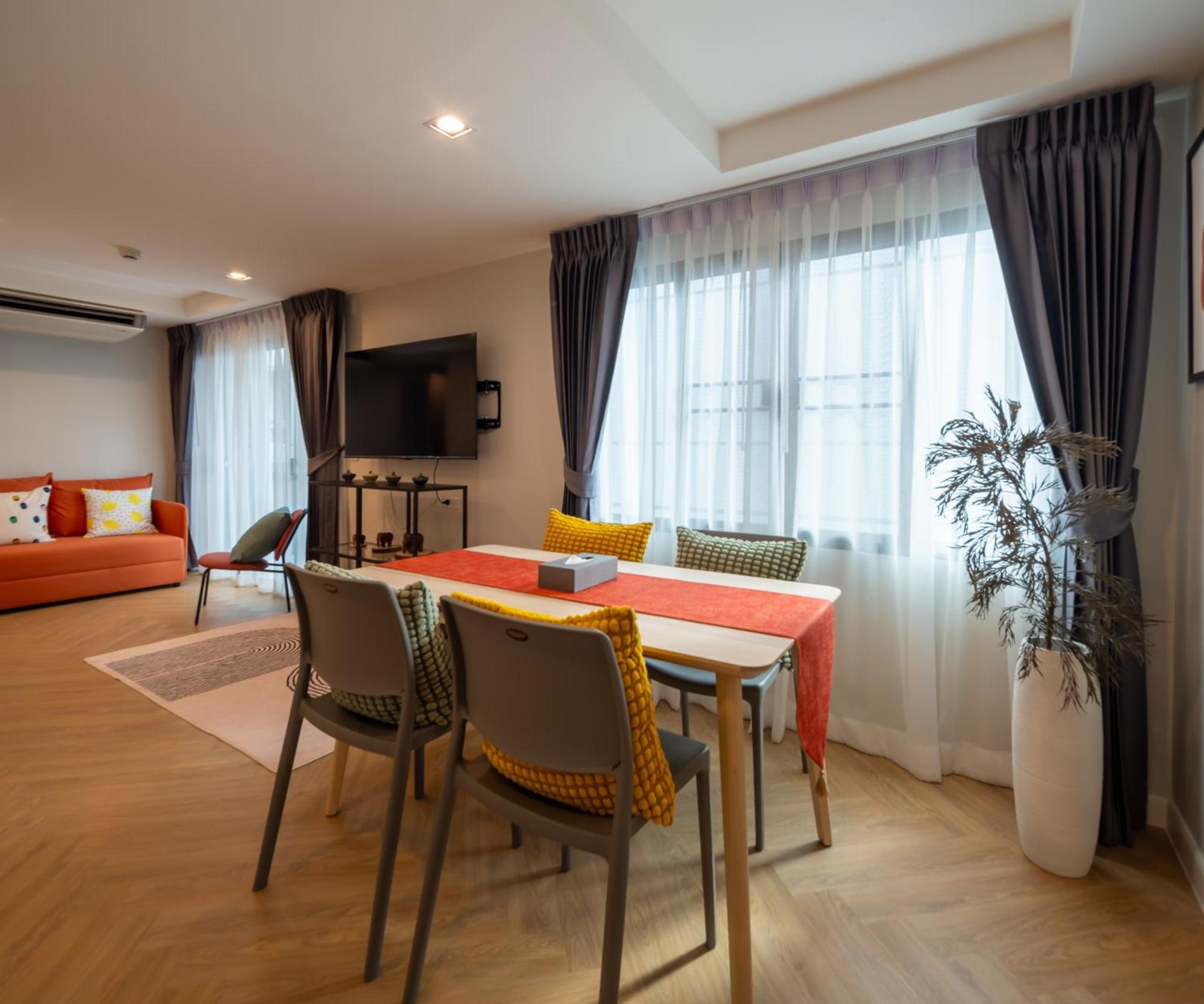 Appartement Triple Four